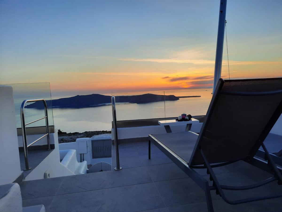Vitsentzos Apartment Imerovigli (Santorini)